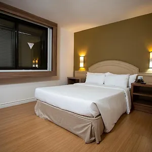 Hotel Master - Av Carlos Gomes, Porto Alegre