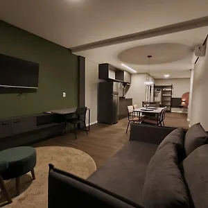 Apartamento Xtay Cais Rooftop: A De, Porto Alegre